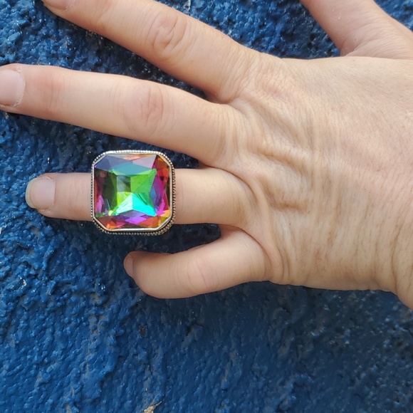 New Oversized Mystic Topaz 925 Silver Statement Ring. - Picture 2 of 16